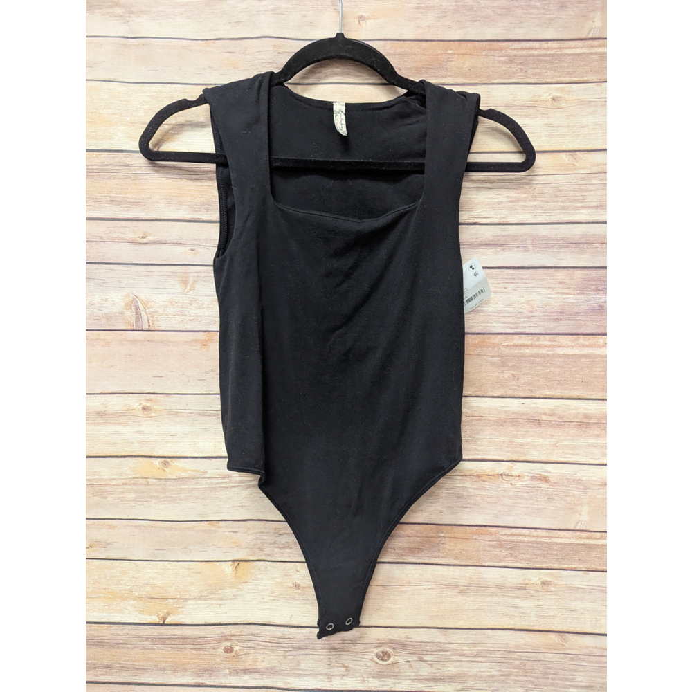 NWTs, Free people black bodysuit. Size S/XS. 97
